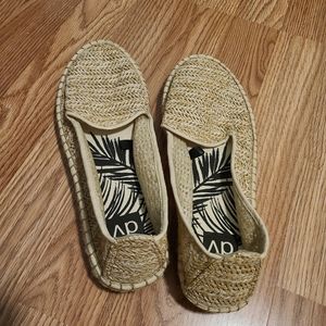 DV by Dolce Vita Flats